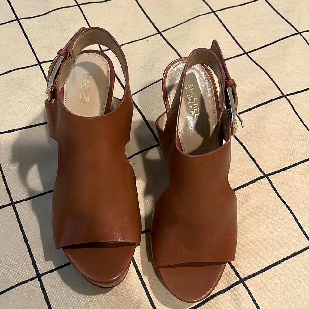 Michael kors high heel shoes